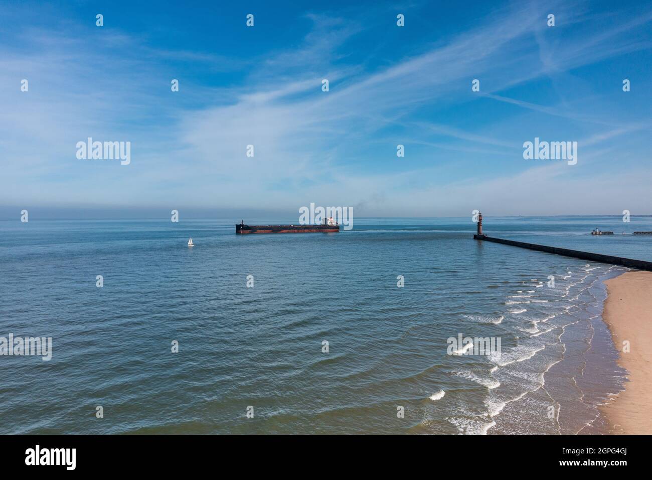 Minéralier-vraquier 'AM Buchanan' sortant du Port de Dunkerque, Frankreich, Nord Stockfoto