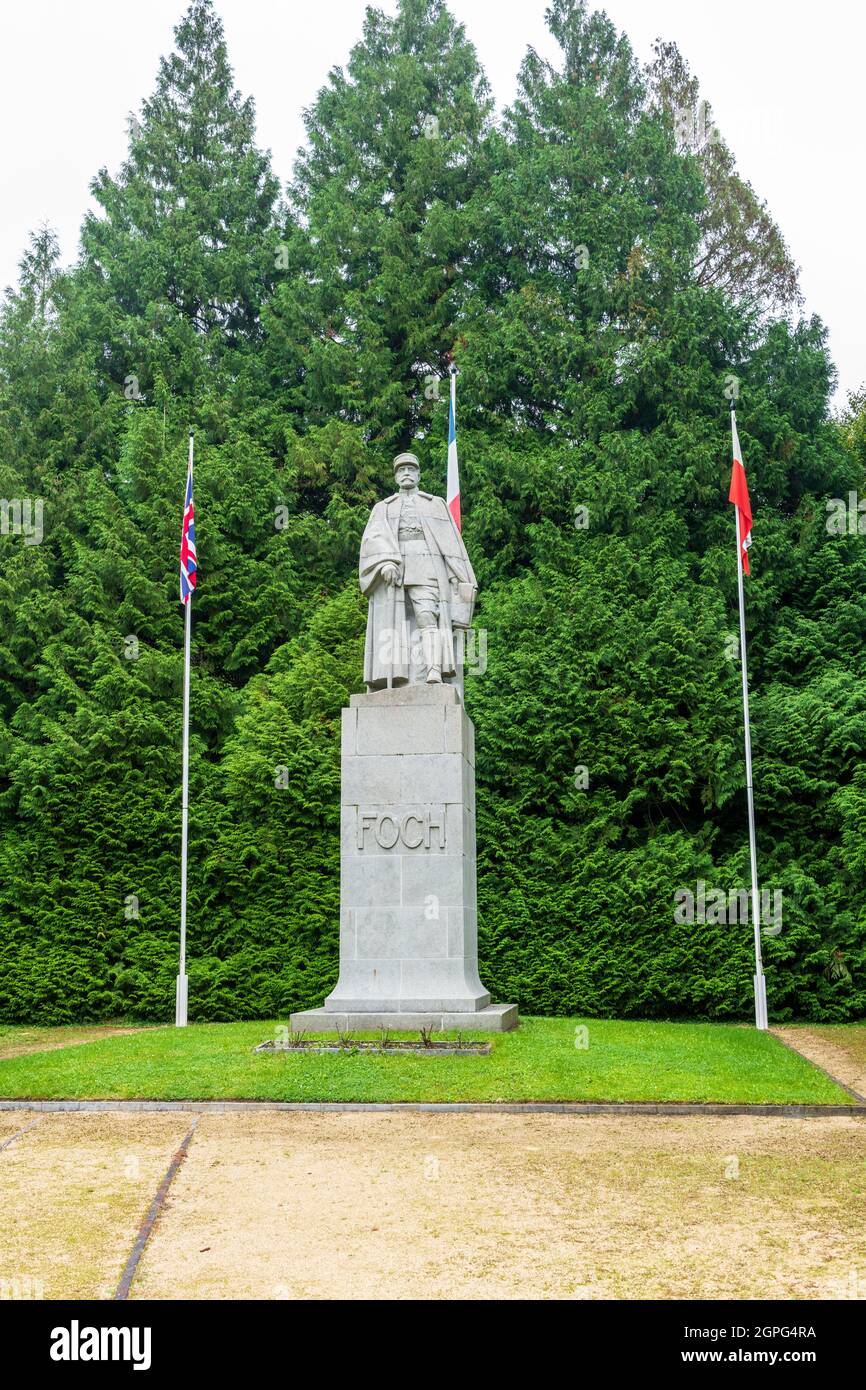 Statue du Maréchal Foch, Frankreich, Oise (60), Compiègne, clairière de l'Armistice ou clairière de Rethondes. Stockfoto