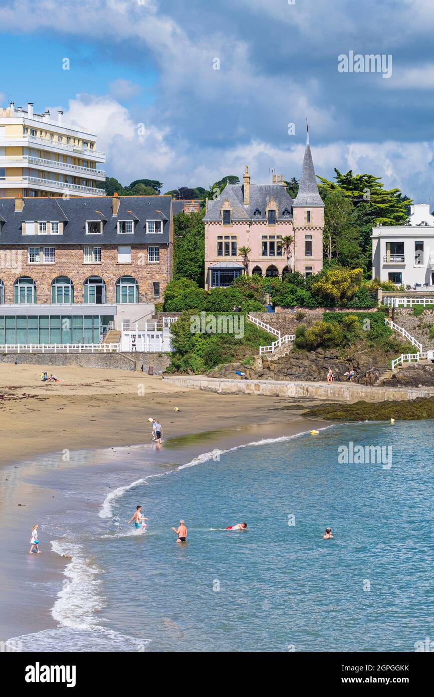 Frankreich, Cotes d'Armor, Saint-Quay-Portrieux entlang des Wanderweges GR 34, Kasinostrand Stockfoto