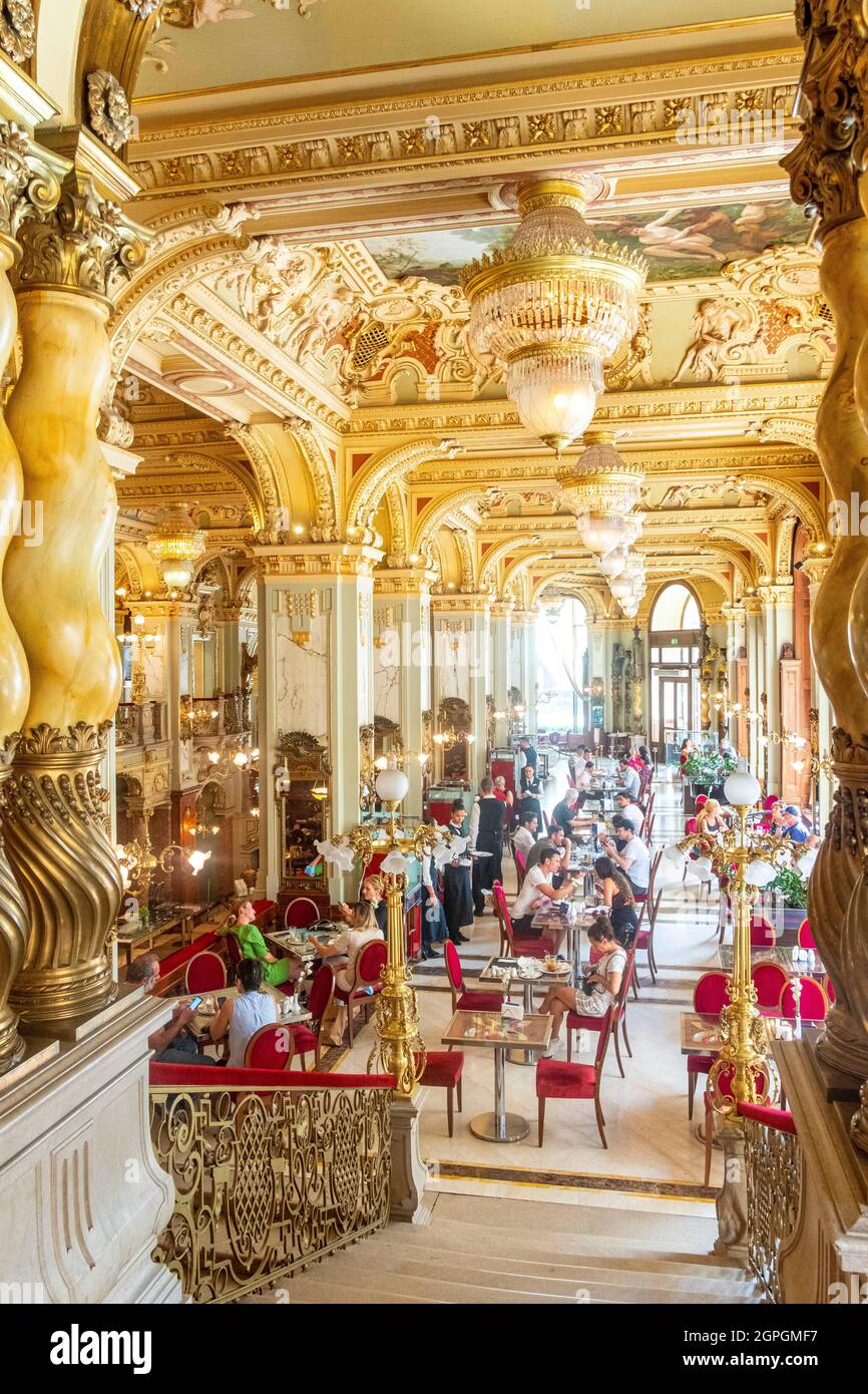 Ungarn, Budapest, von der UNESCO zum Weltkulturerbe erklärt, Pest-Viertel, New York Café, barocker Rokoko-Stil, des 1894 erbauten New York Palace Hotels Stockfoto