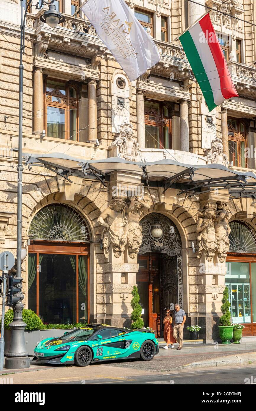 Ungarn, Budapest, von der UNESCO zum Weltkulturerbe erklärt, Pest-Viertel, New York Café, barocker Rokoko-Stil, des 1894 erbauten New York Palace Hotels Stockfoto