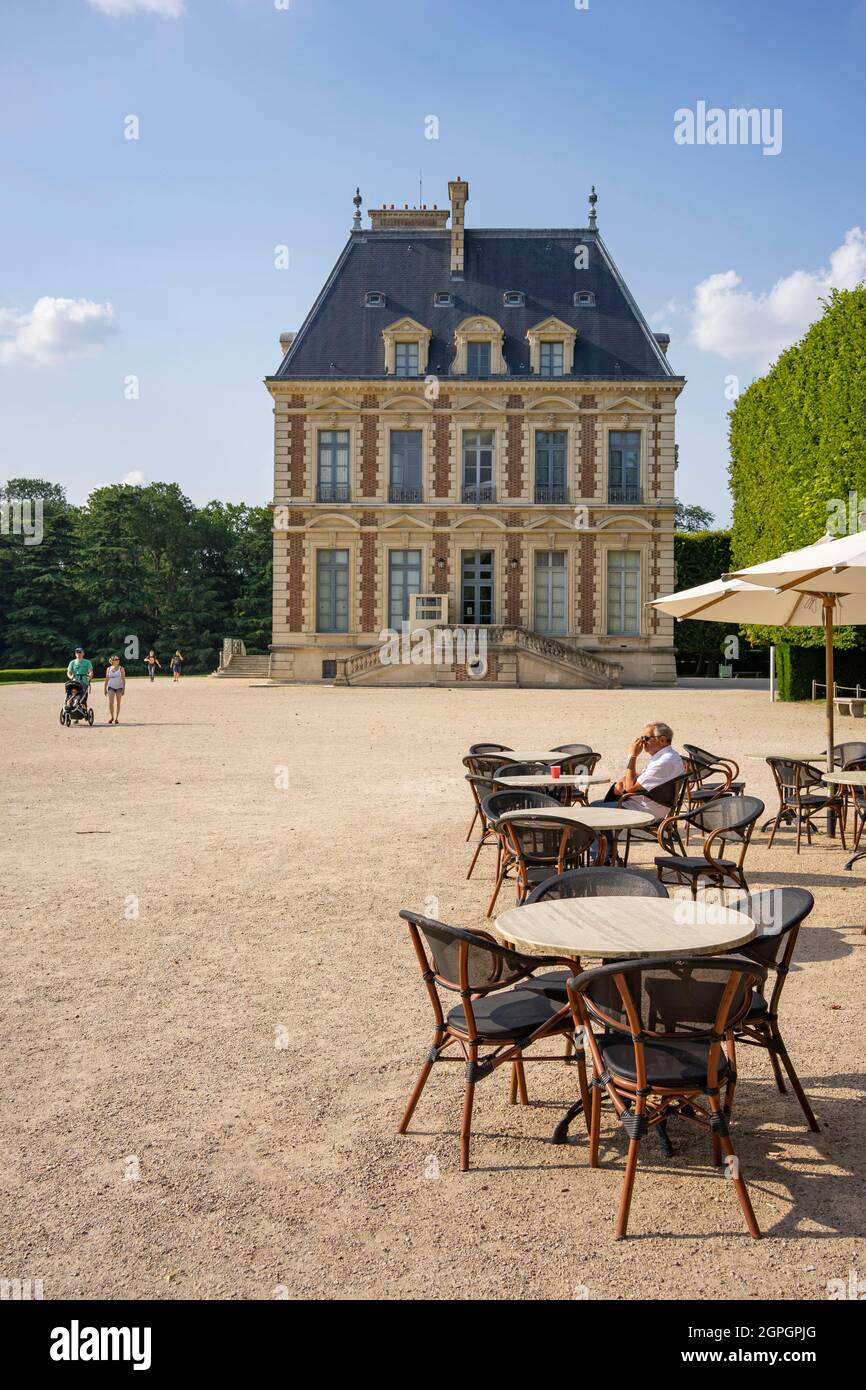 Frankreich, Hauts de seine, Sceaux, Park und Schloss, der Park von Sceaux das Ende des 17. Jahrhunderts von André Le Nôtre entworfene Schloss von Sceaux beherbergt das Museum des Domaine Départemental de Sceaux Stockfoto