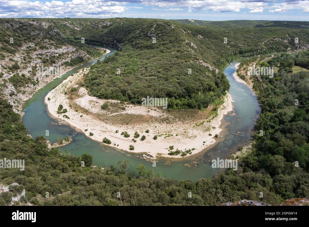 Frankreich, Gard, Sainte-Anastasie, Mäander des Gardon-Flusses von Castellas belvedere aus gesehen Stockfoto