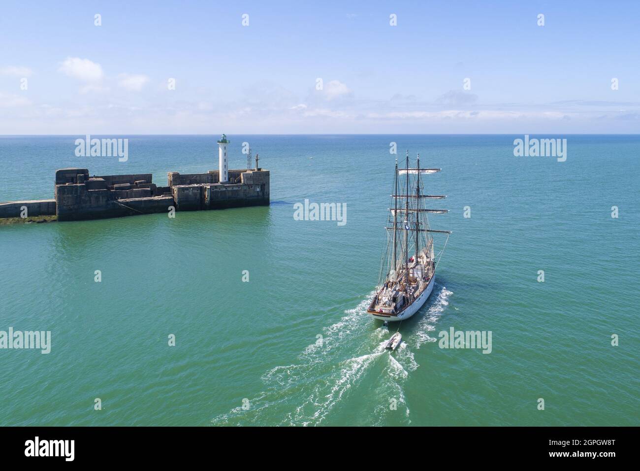 frankreich, pas de calais, boulogne sur mer, Seefest, alte Takelage auf See in der Nähe des Carnot-Deiches (Luftaufnahme) Stockfoto