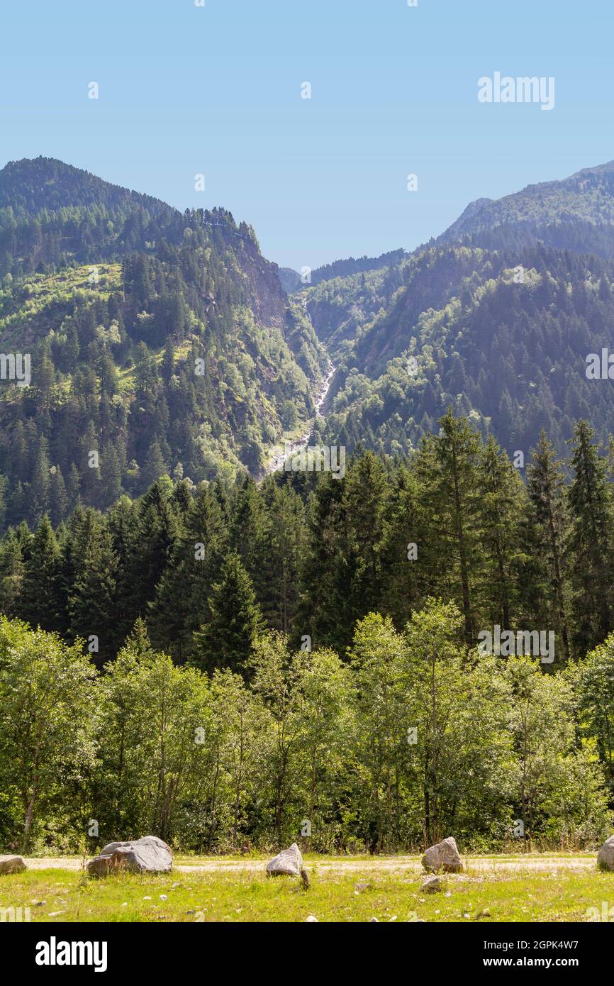 Eindruck rund um das Stubaital in Tirol, einem Ortsteil in Österreich Stockfoto