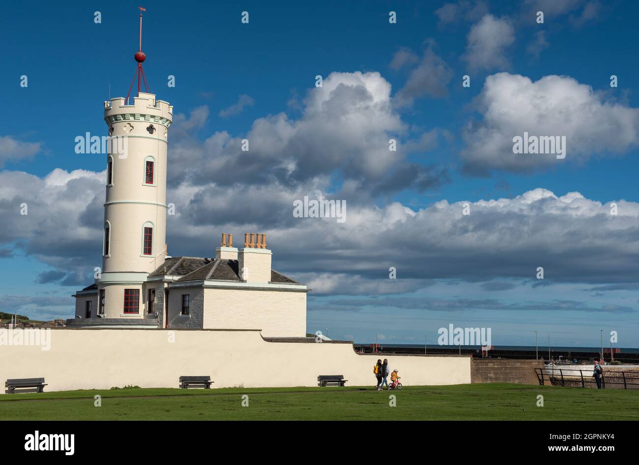 Das Signal Tower Museum am Hafen von Arbroath, Angus, Schottland. Stockfoto