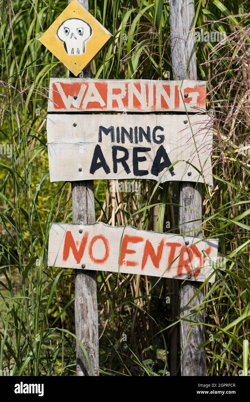 Bergbaugebiet Schild kein Eintrag Stockfoto