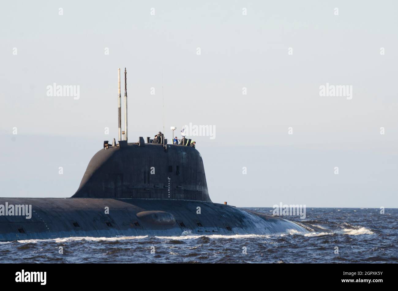 September 2021 - Weisses Meer. Atomunterseeboot „Krasnojarsk“. Russland, Region Archangelsk Stockfoto