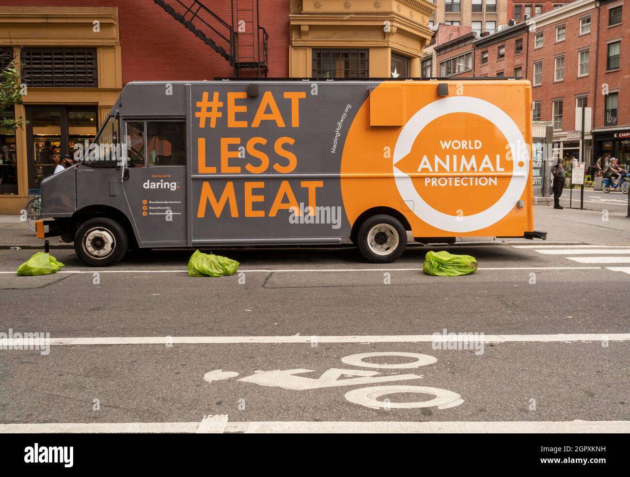 Van für eine Markenaktivierung von World Animal Protection am Donnerstag, den 23. September 2021, auf dem Union Square in New York. (© Richard B. Levine) Stockfoto