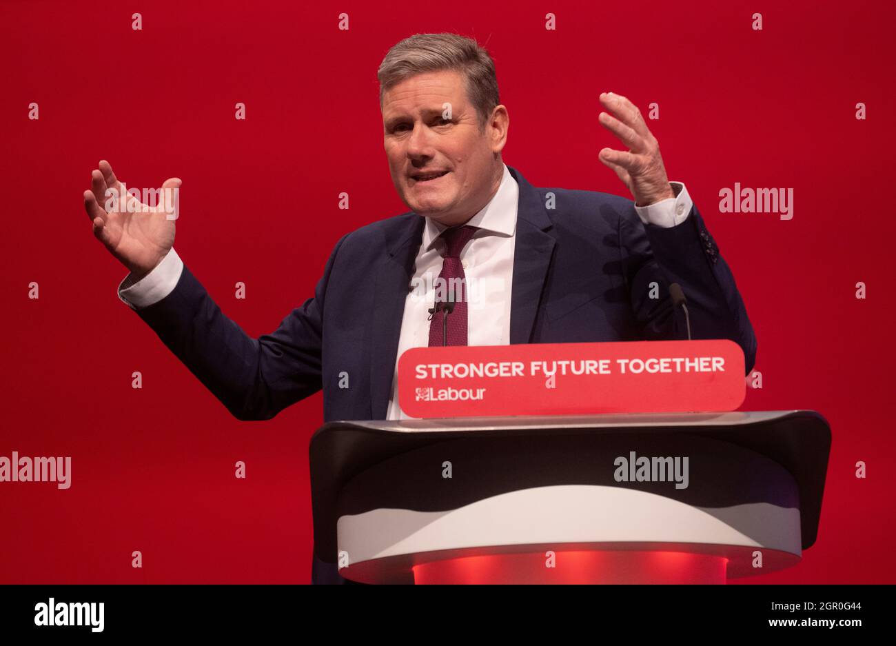 Der Gewerkschaftsführer Sir Keir Starmer hält seine erste Rede vor den Delegierten der Arbeitskonferenz in Brighton. Stockfoto