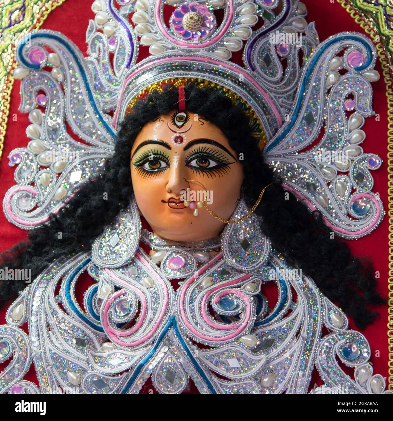 Dekoriertes Idol der Hindu-Göttin Durga. Durga Puja Festival Stockfoto