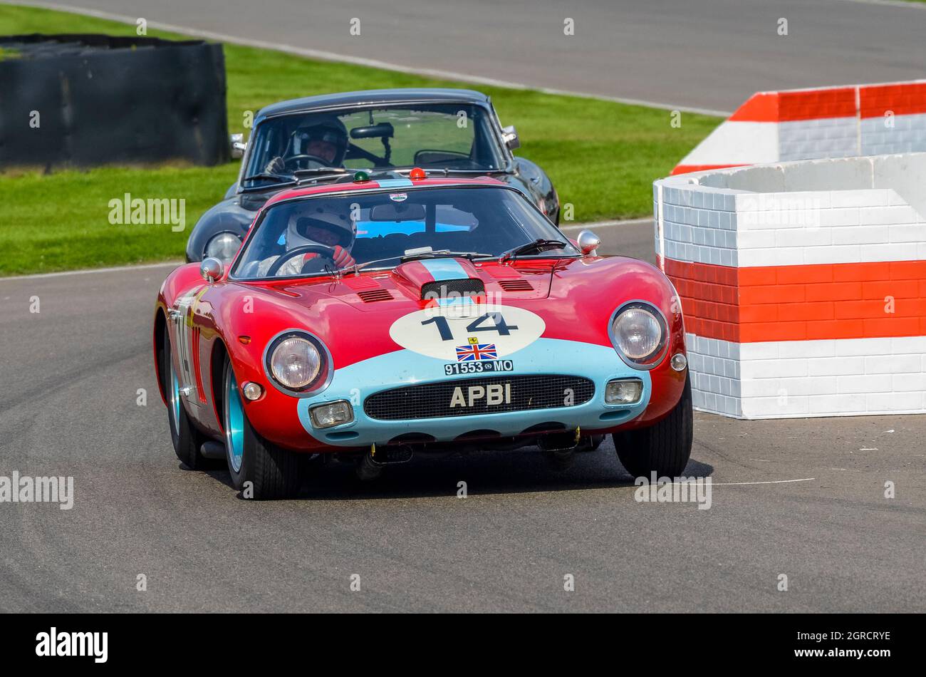 Oldtimer Rennwagen 1963 Ferrari 250 GTO Classic, Oldtimer-Rennwagen, Rennen in der RAC ...