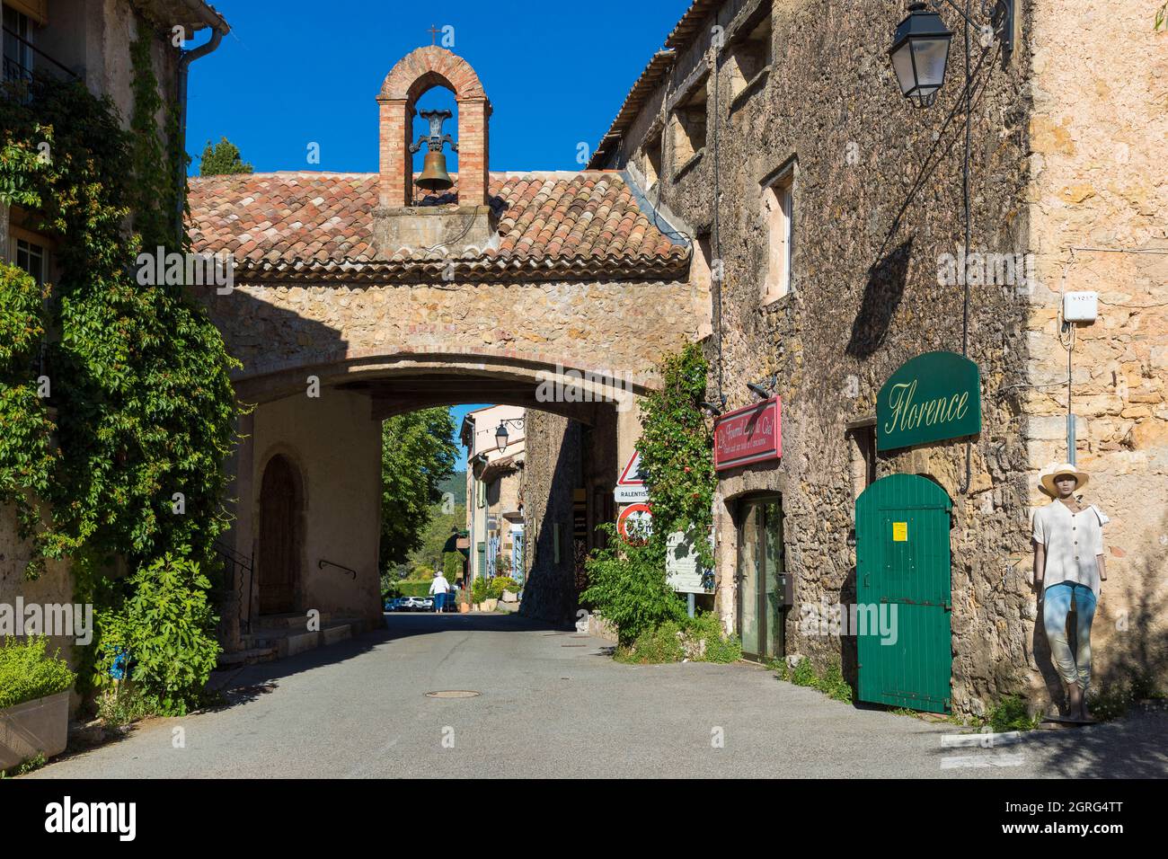 Frankreich, Var, Tourtour, Dorf am Himmel gekennzeichnet Les Plus Beaux Dörfer de France (die schönsten Dörfer Frankreichs) Stockfoto