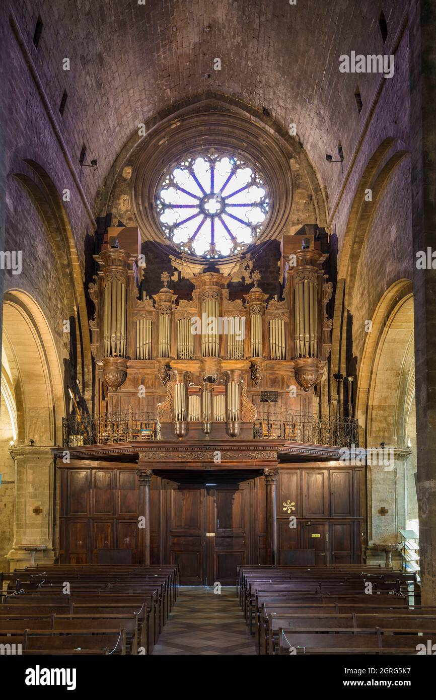 Frankreich, Alpes de Haute Provence, Naturpark Luberon, Forcalquier, Kathedrale Notre Dame du Bourguet Stockfoto