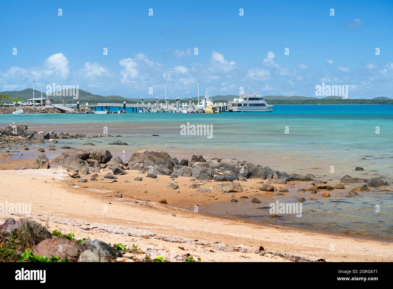 Blick auf das Vorland und den Hauptwharf bei Ebbe. Thursday Island, Torres Straits, Far North Queensland, Australien Stockfoto