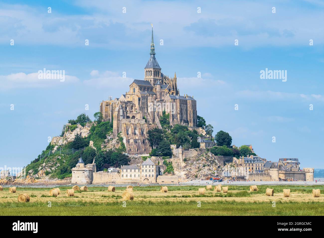 Frankreich, Manche, Le Mont Saint-Michel, Abtei Mont Saint-Michel auf seiner felsigen Gezeiteninsel (UNESCO-Weltkulturerbe) Stockfoto