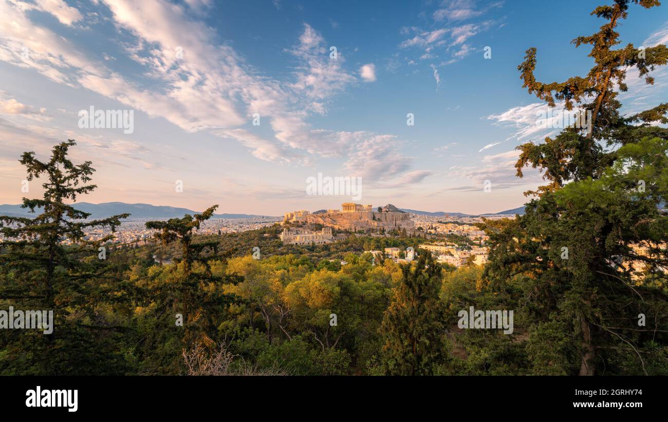 Blick auf die Akropolis bei Sonnenuntergang Stockfoto