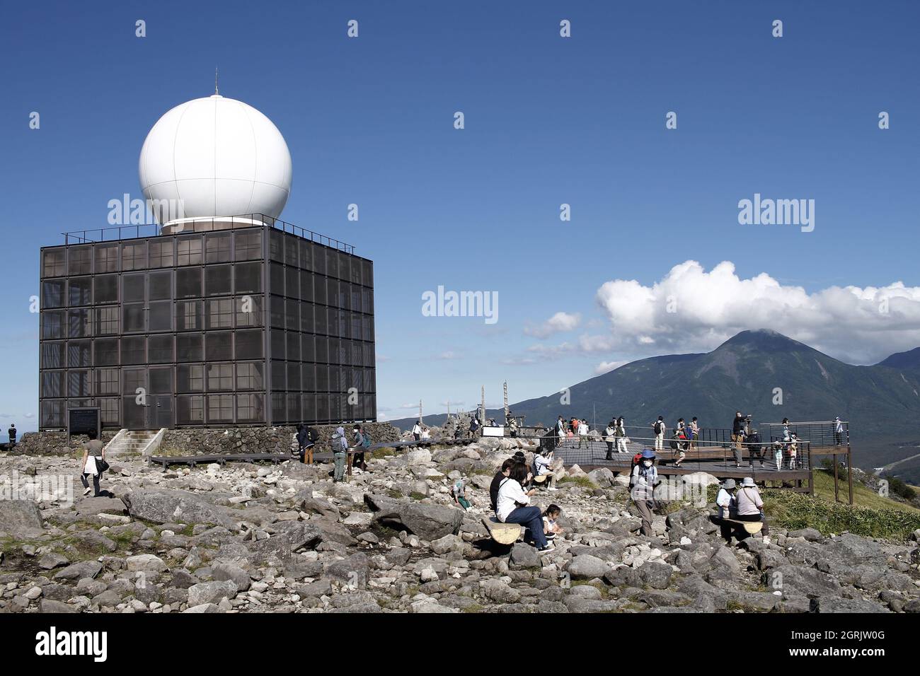 Kurumayama, Nagano, Japan, 2021-19-09 , Kurumayama Wetterradarstation. Stockfoto