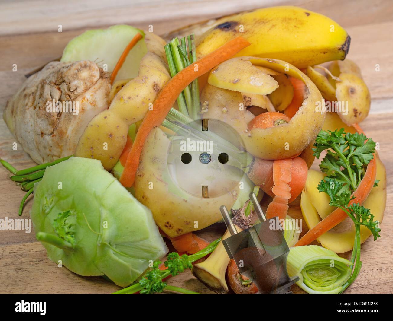 Strom aus Biogas aus organischen Abfällen Stockfoto