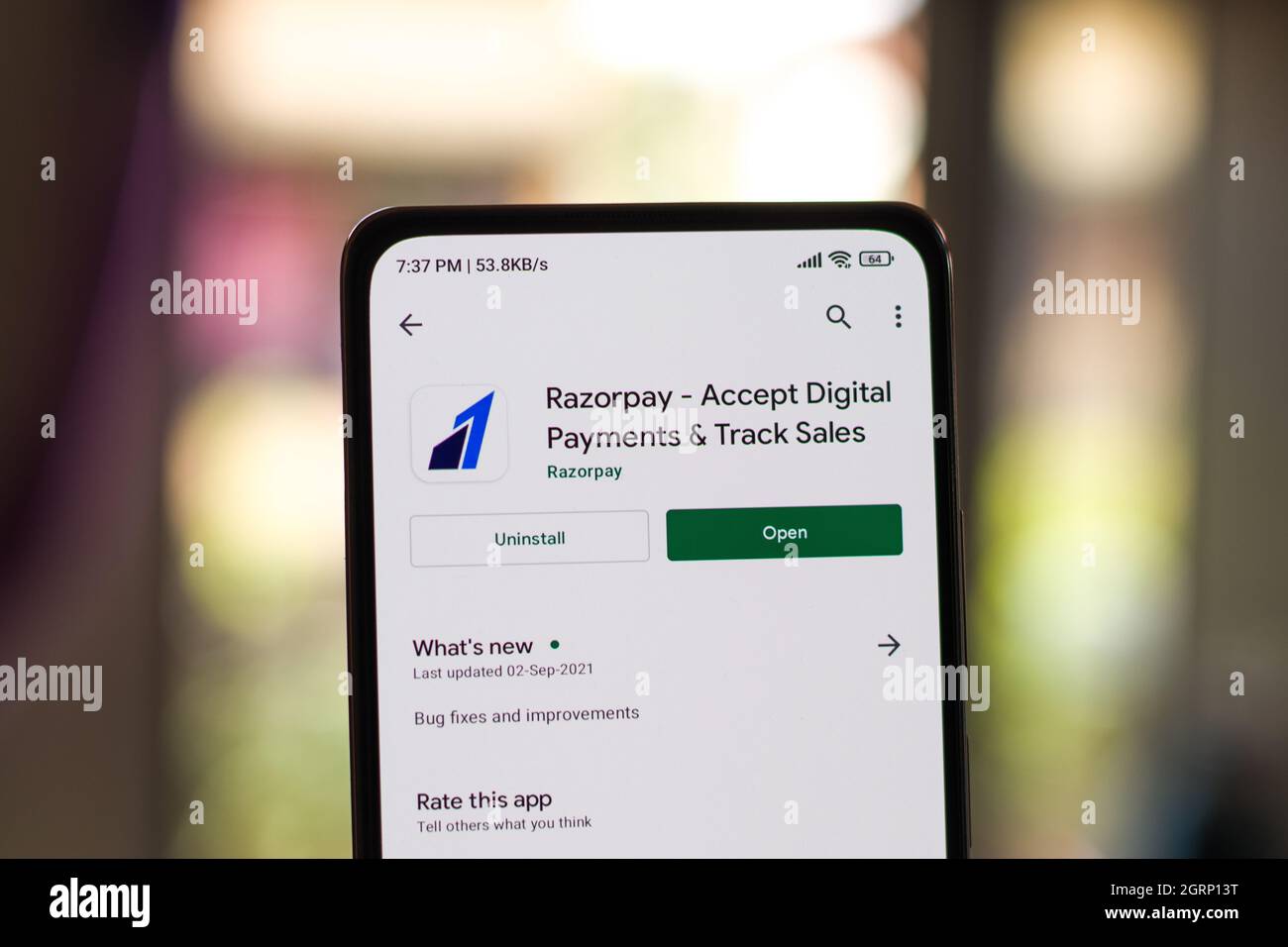 West Bangal, Indien - 28. September 2021 : Razorpay-Logo auf Telefonbildschirm Stock Bild. Stockfoto