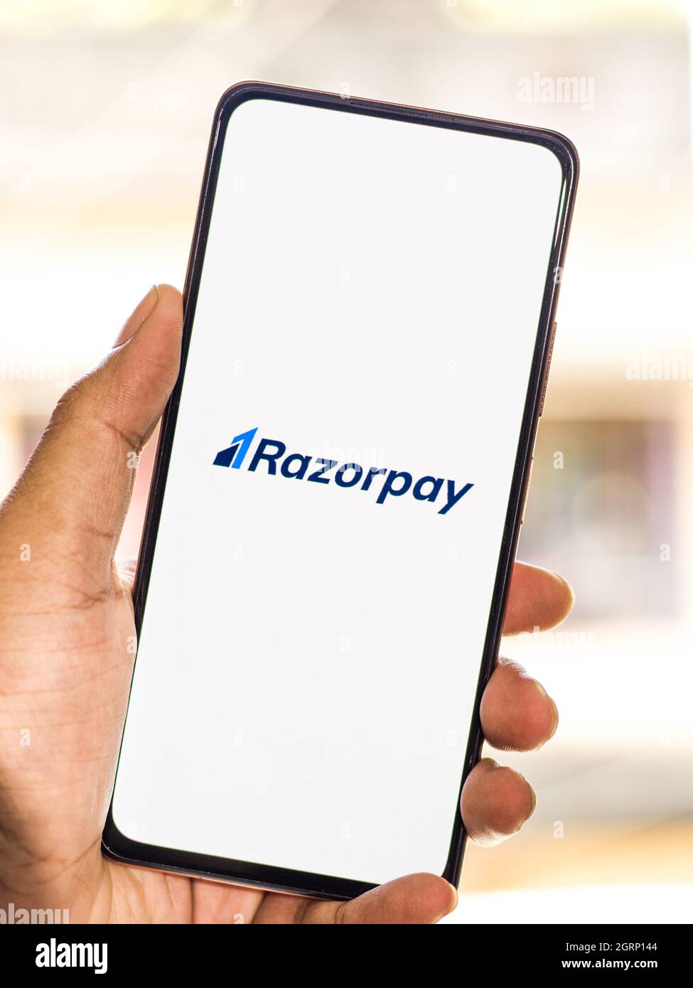 West Bangal, Indien - 28. September 2021 : Razorpay-Logo auf Telefonbildschirm Stock Bild. Stockfoto