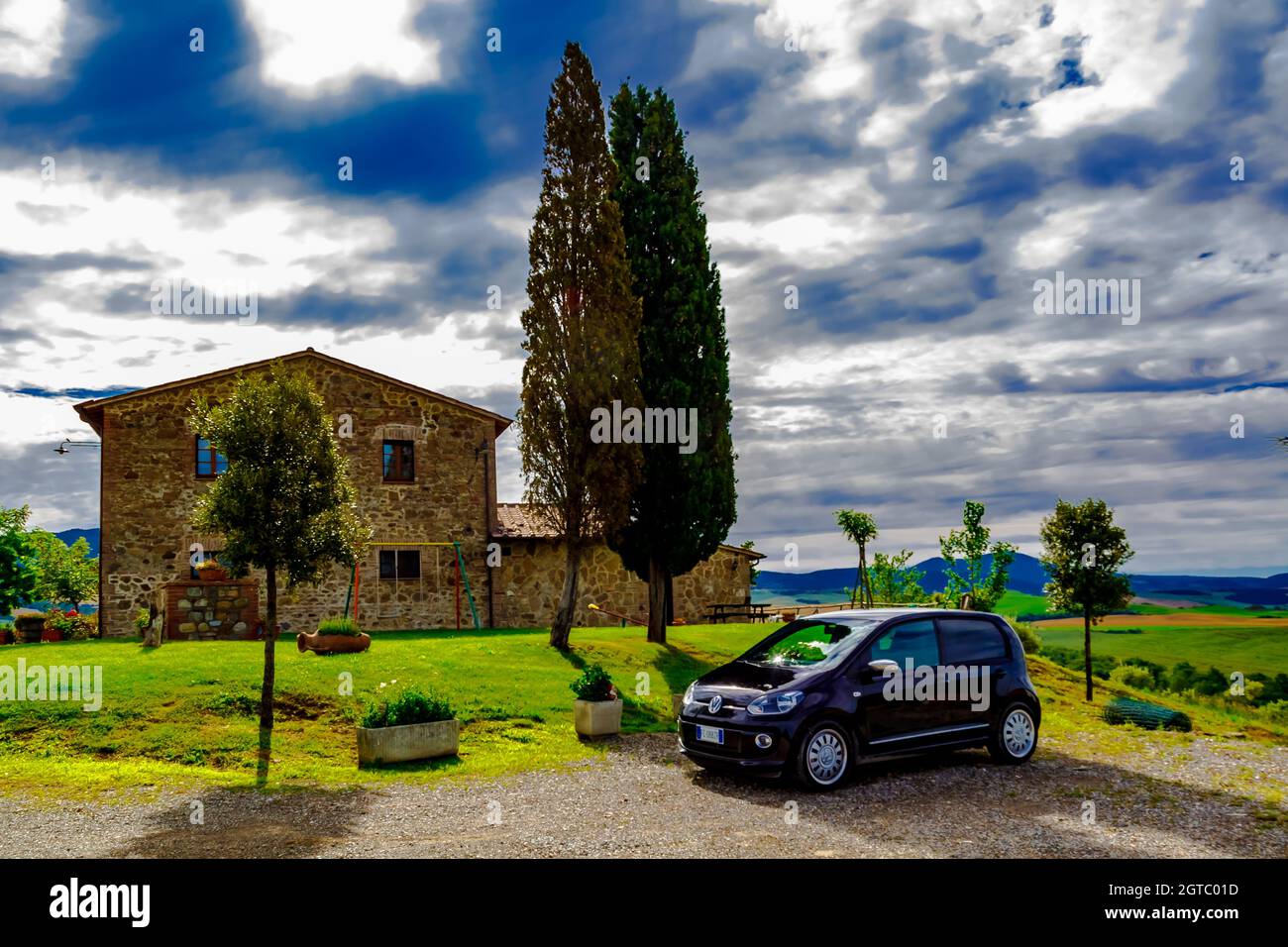 Reisen Sie in der Toskana. Landschaftlich reizvolle Landschaft der Toskana mit sanften Hügeln, Toskana, Italien. Stockfoto