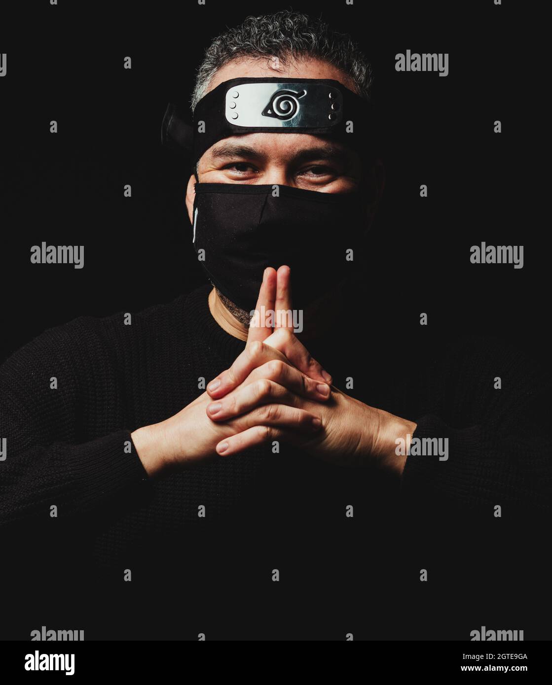 Ninja portrait Fotos und Bildmaterial in hoher Auflösung Alamy