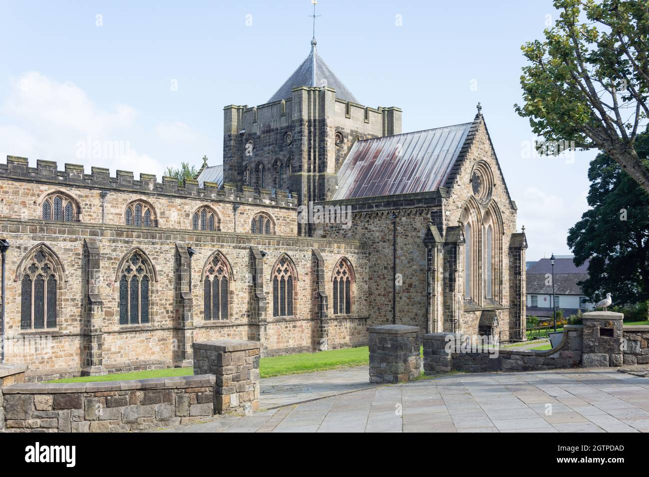 Bangor Cathedral, Bangor, Gwynedd, Wales, Vereinigtes Königreich Stockfoto