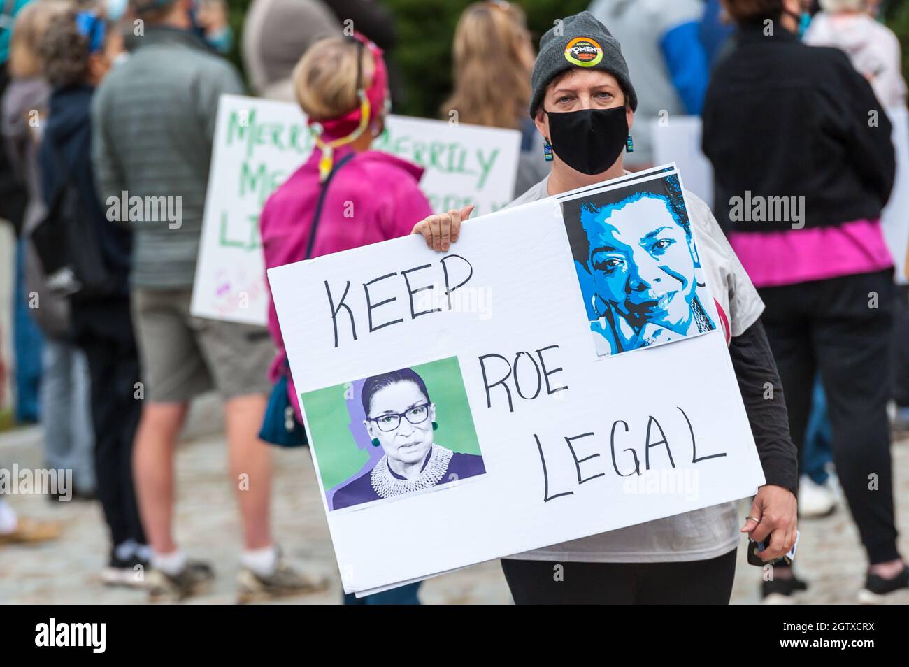 Kundgebung für Abtreibungsjustiz im Rathaus. Acton, Massachusetts. Oktober 2021. Stockfoto