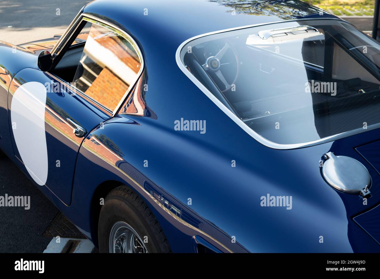 Ferrari 250 SWB Revival im Bicester Heritage Center sonntagskraxelevent. Bicester, Oxfordshire, England Stockfoto