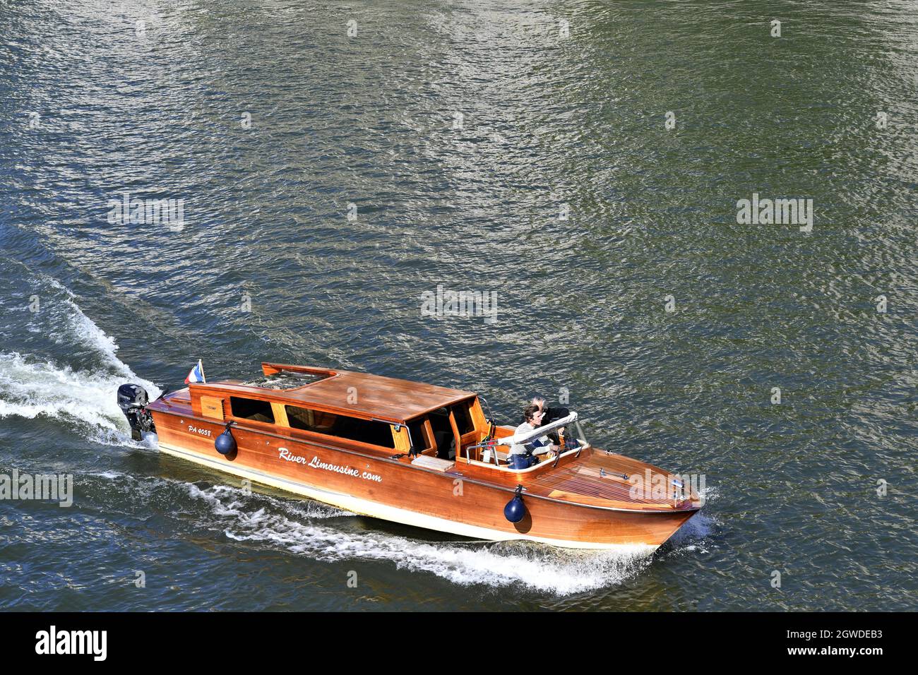 Flusslimouseboot auf der seine - Paris - Frankreich Stockfoto