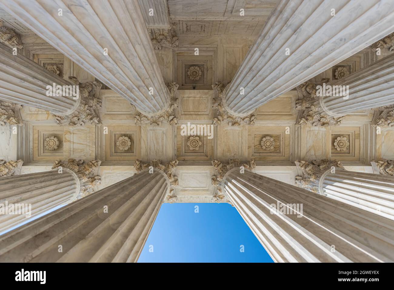 Säulen des Obersten Gerichts der USA in Washington DC - USA Stockfoto