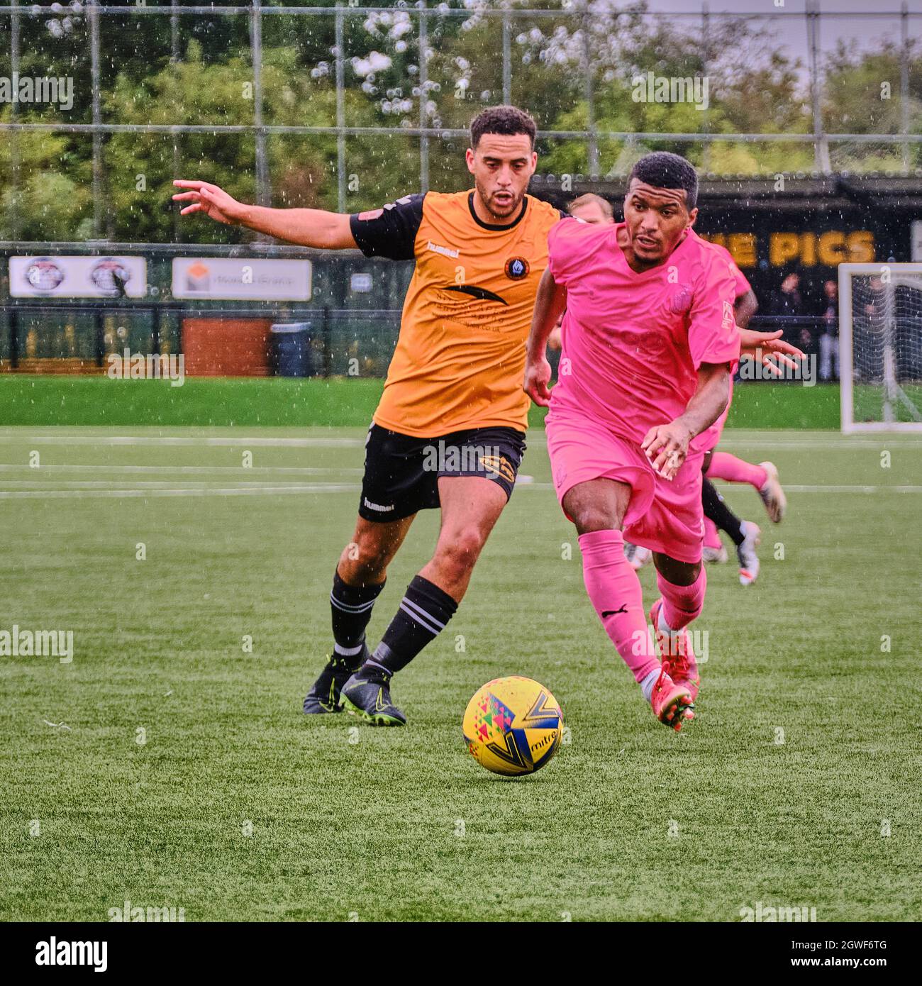 Rushall Olympic / Redditch United FC Stockfoto