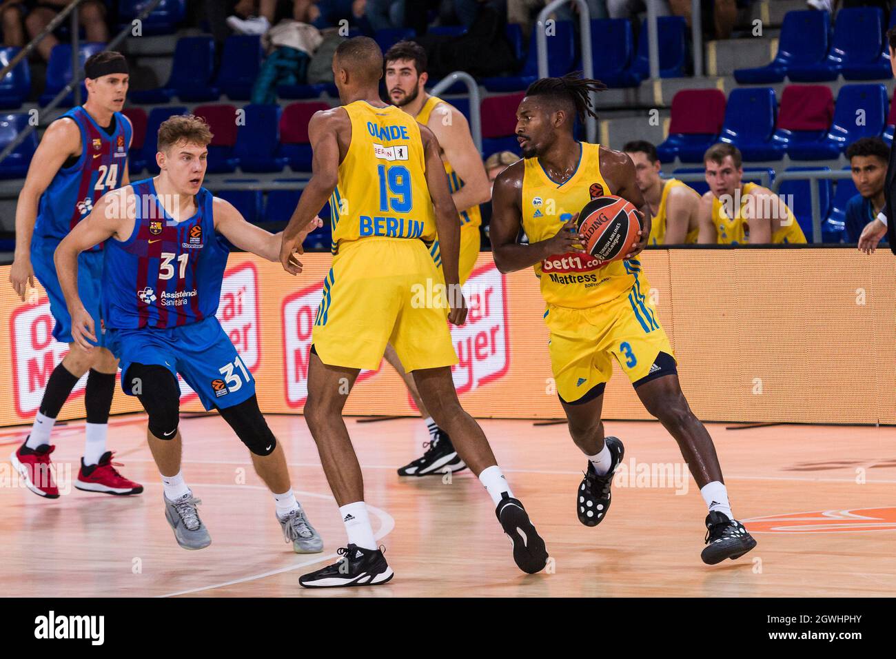 Jaleen Smith von Alba Berlin während des EuroLeague-Basketballspiels der Turkish Airlines zwischen dem FC Barcelona und Alba Berlin am 1. Oktober 2021 im Palau Blaugrana in Barcelona, Spanien - Foto: Javier Borrego/DPPI/LiveMedia Stockfoto