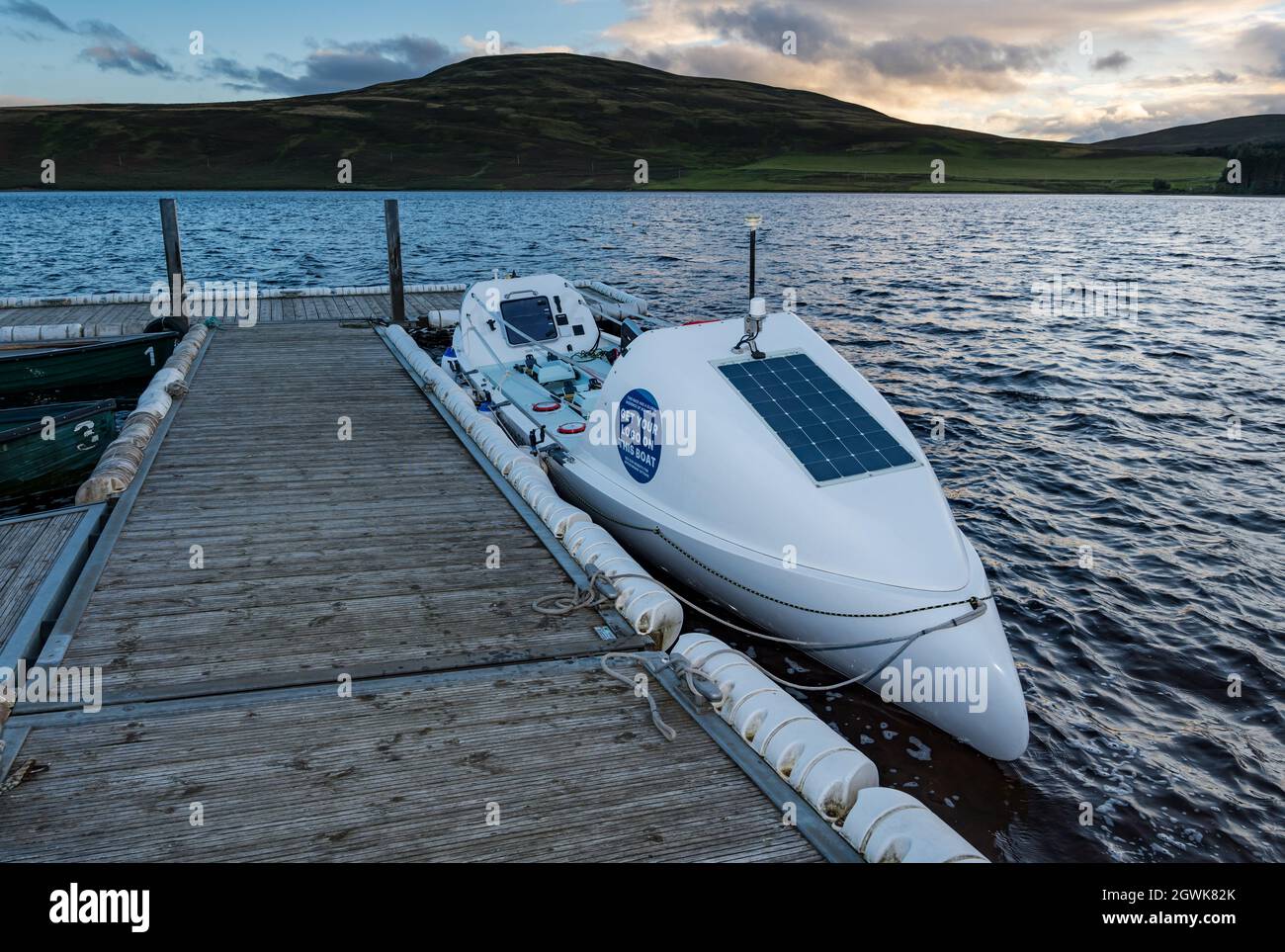 Ocean Ruderboot auf Whitesadder Reservoir für ein Training für Atlantic Challenge, East Lothian, Schottland, Großbritannien Stockfoto