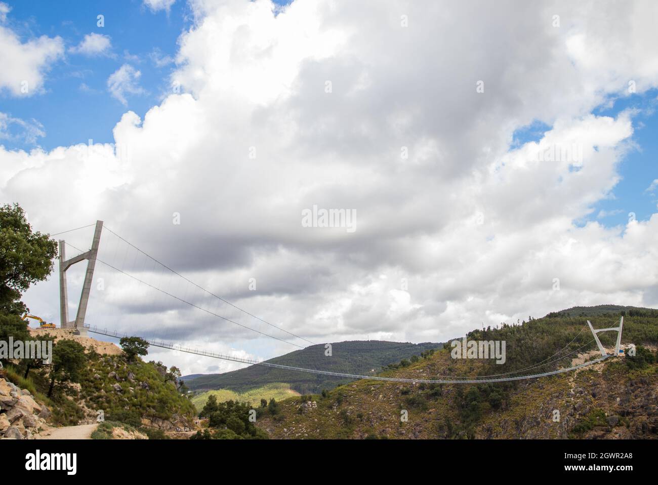Die längste Fußgängerbrücke der Welt in Passadiços do Paiva im Geopark Arouca Stockfoto