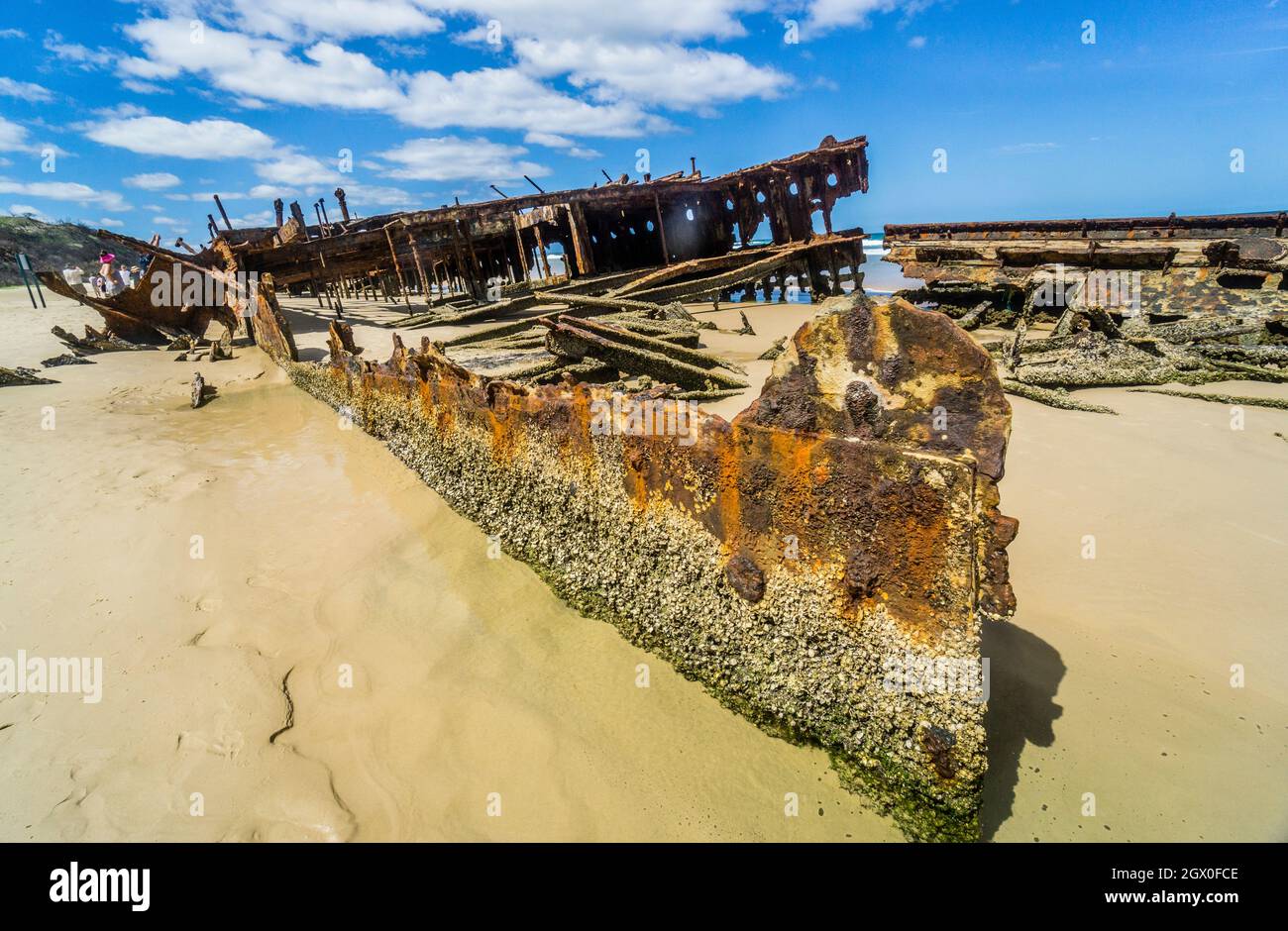 Wrack der S.S.Maheno, wurde der Ozeandampfer am 9. Juli 1935 während eines starken Wirbelsturms, der Fraser Coast Region, an der Ostküste von Fraser Island abgeworfen Stockfoto