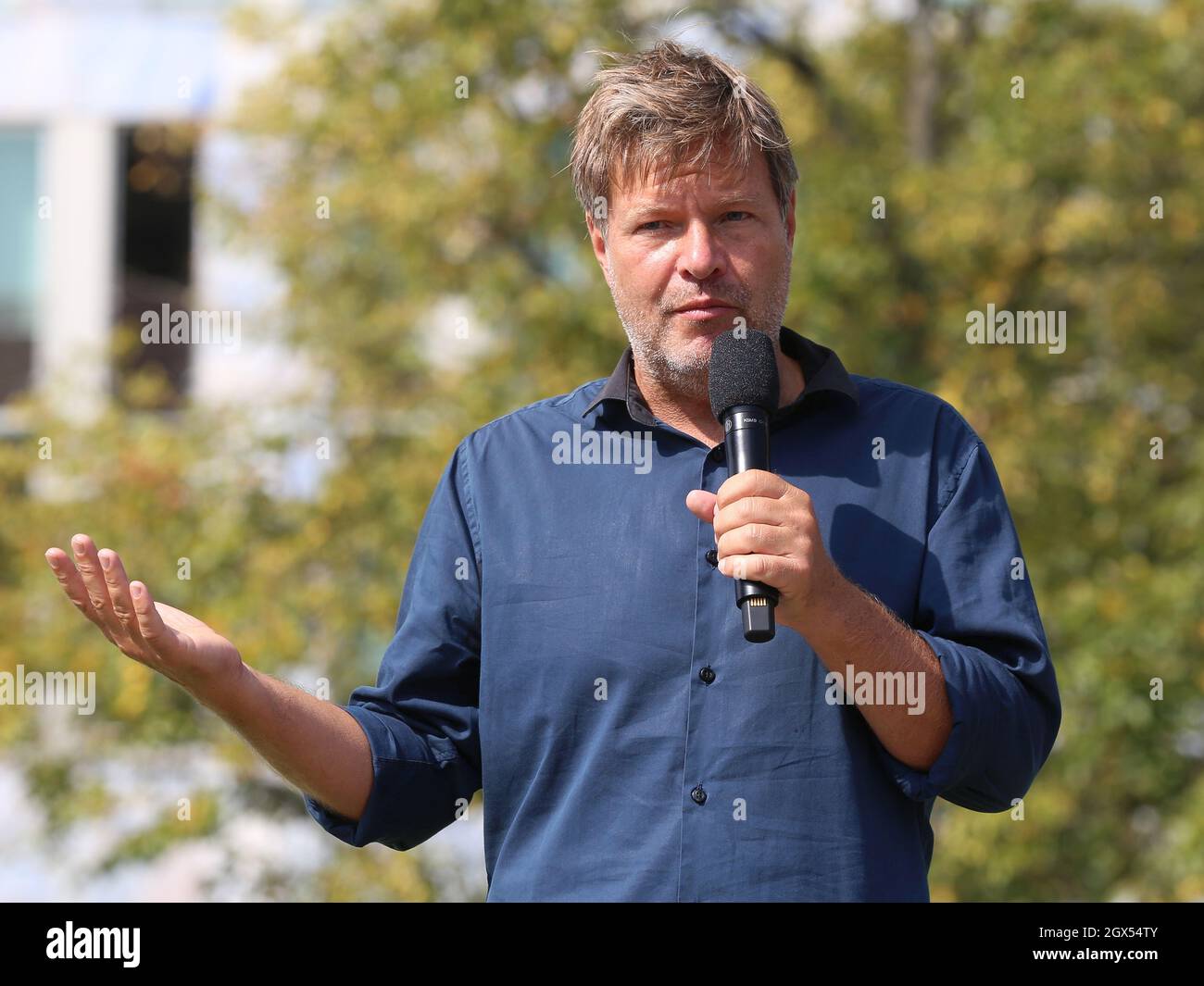 Der deutsche Politiker Robert Habeck von der Bündnis 90 die Grünen Partei bei einer Wahlkampfveranstaltung am 3. September 2021 in Magdeburg Stockfoto