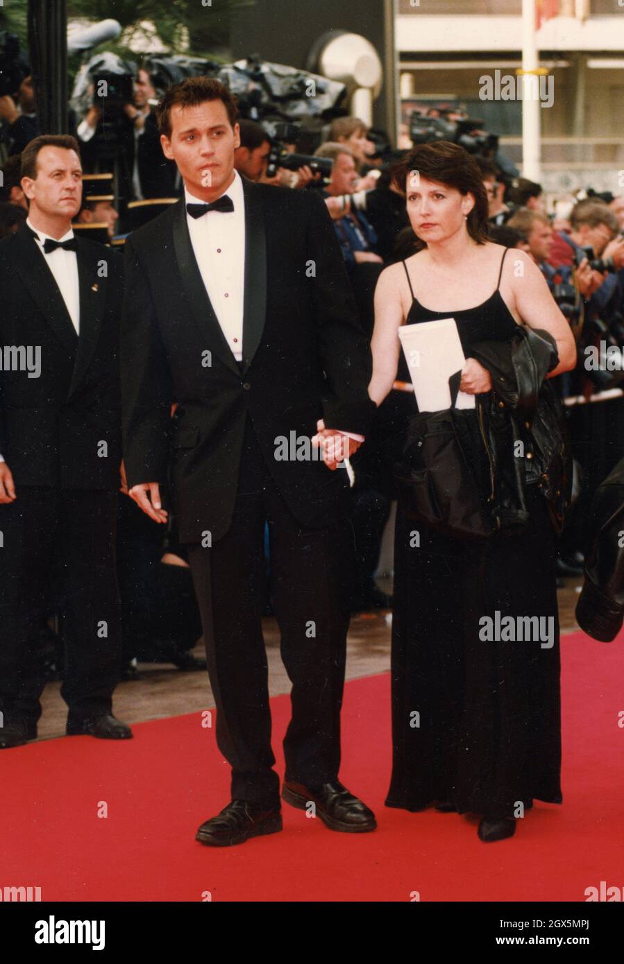 Cannes. Frankreich. Johnny Depp und seine Schwester Christi Dembrowski. Filmfestspiele Von Cannes. Mai 1997. Ref:LMK11-SLIB021021-003. PIP-Landmark-Medien . Stockfoto