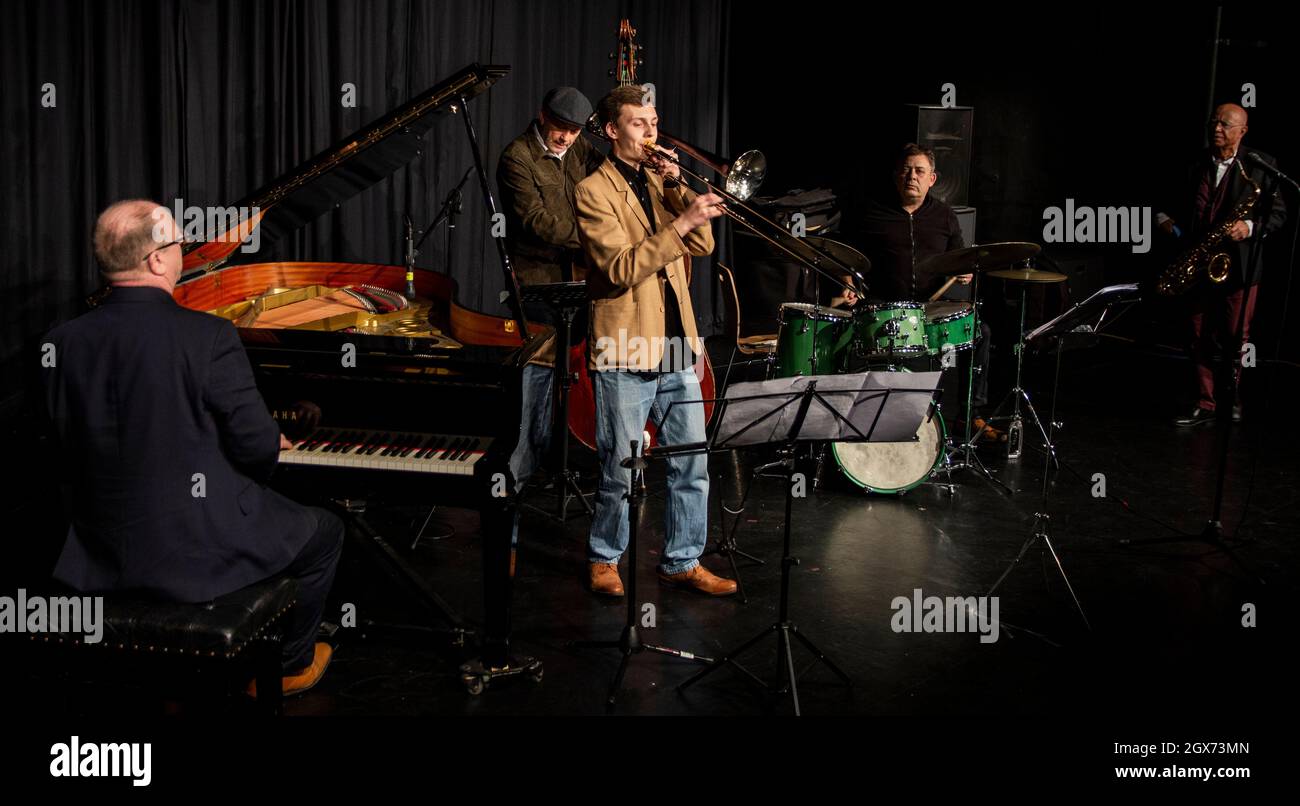 Robin Aspland, Arnie Somogyi, Art Themes, Clark Tracey, James Wade-sired im Herts Jazz Club in St. Albans Stockfoto