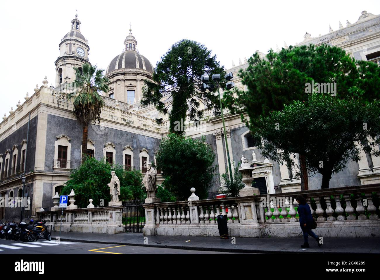 Cattedrale di Sant'Agata an der Piazza del Duomo in Catania, Italien. Stockfoto