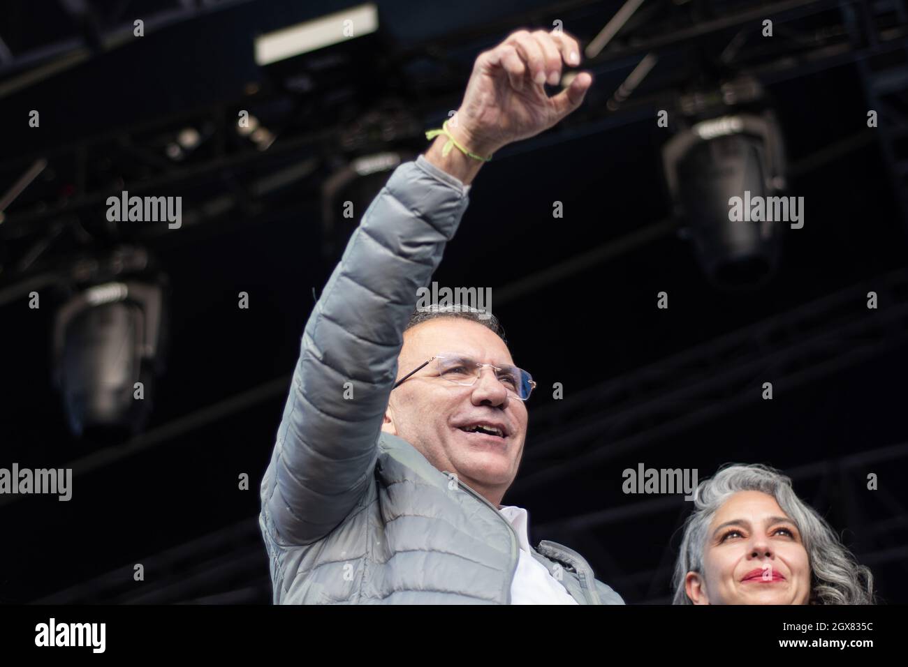 Der Senator Roy Barreras während der Präsentation der Kandidaten der politischen Koalition „Pacto Historico“ in der Stadt Bogota, Kolumbien, am 2. Oktober 2021, wo der Präsidentschaftskandidat Gustavo Petro, die Kongressabgeordnete Maria Jose Pizarro und Senator Roy Barriers anwesend waren. Stockfoto