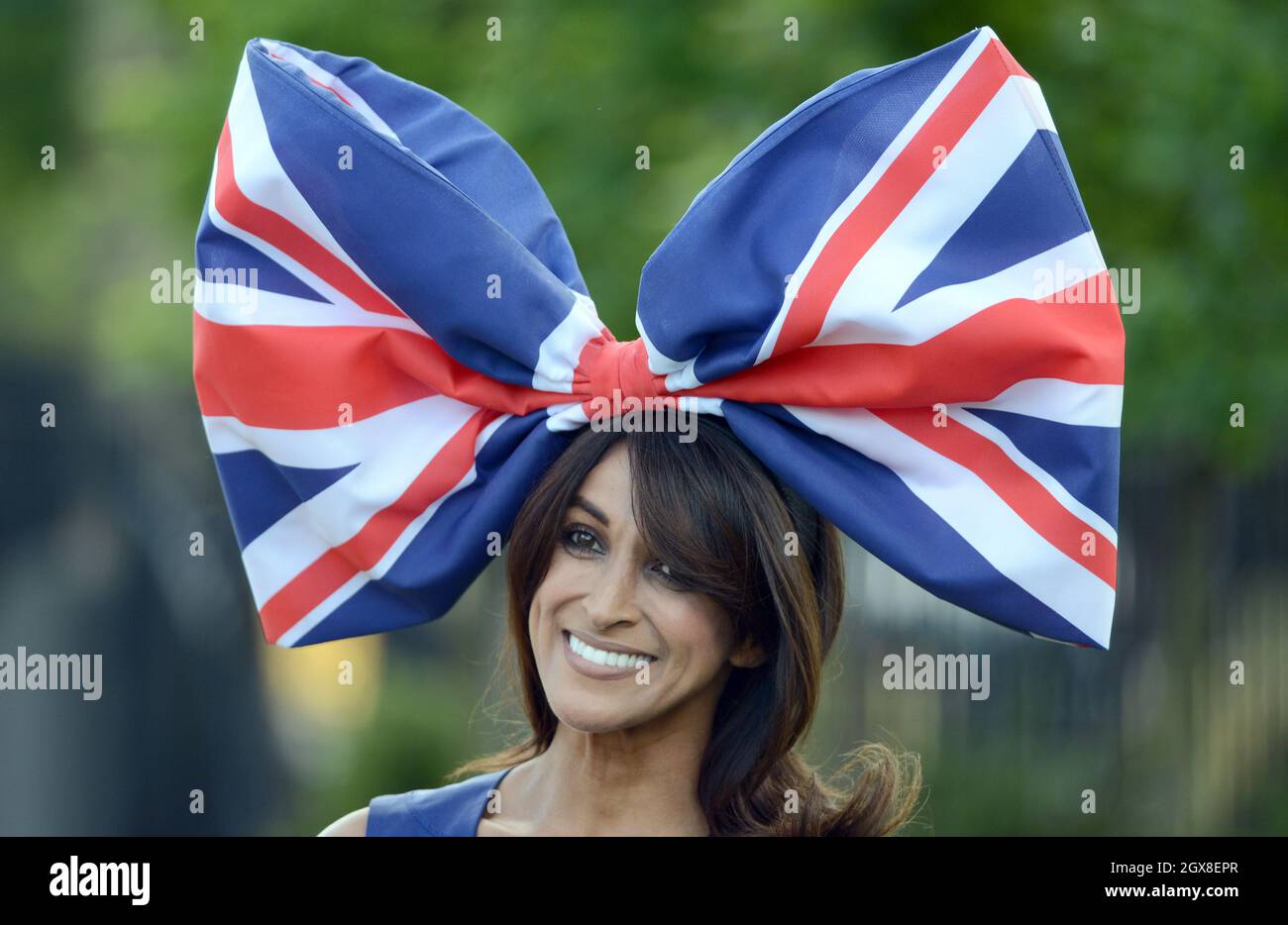 Jackie St. Clair besucht den ersten Tag von Royal Ascot in Berkshire. Stockfoto