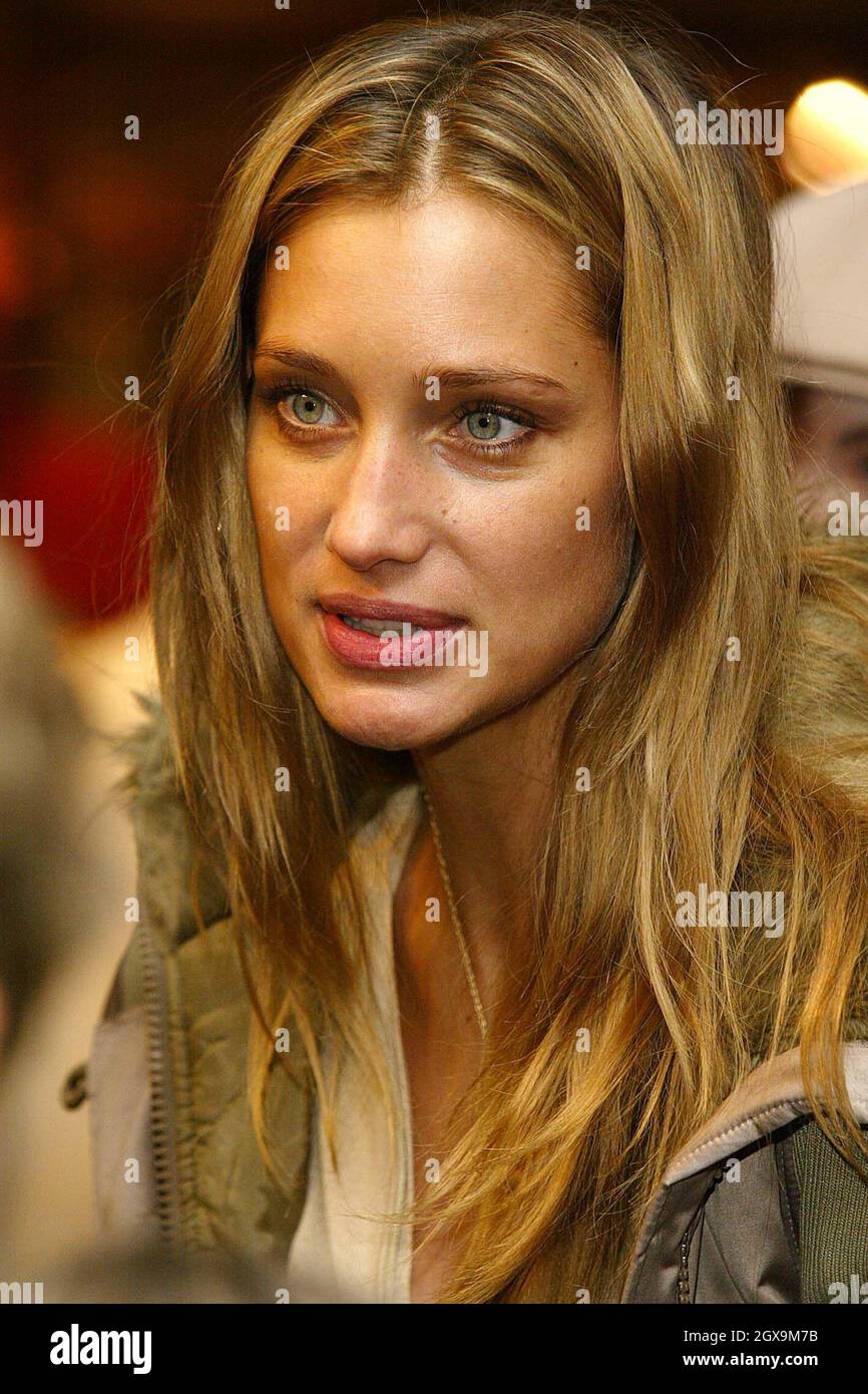 Manon von Gerkan (David Blaines Freundin) mit David Blaine, während er