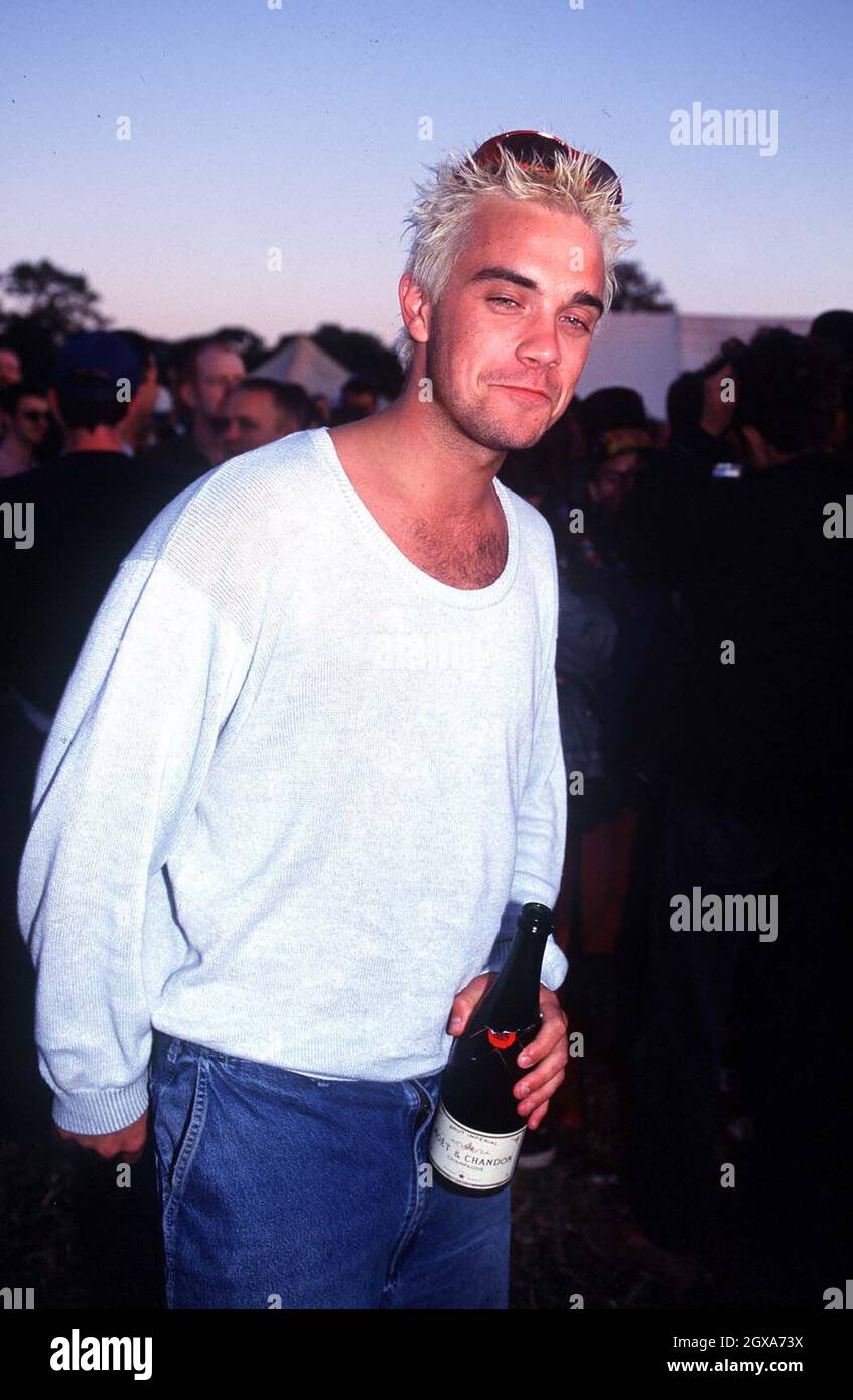 Robbie Williams auf der glastonbury 1995 Stockfoto