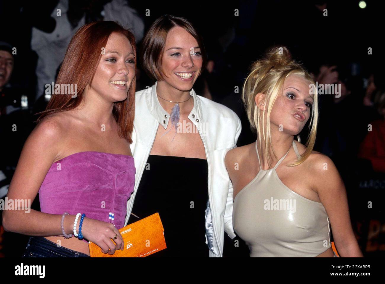 Atomic Kitten bei der Premiere des Films The Beach im Leicester Square London. Stockfoto