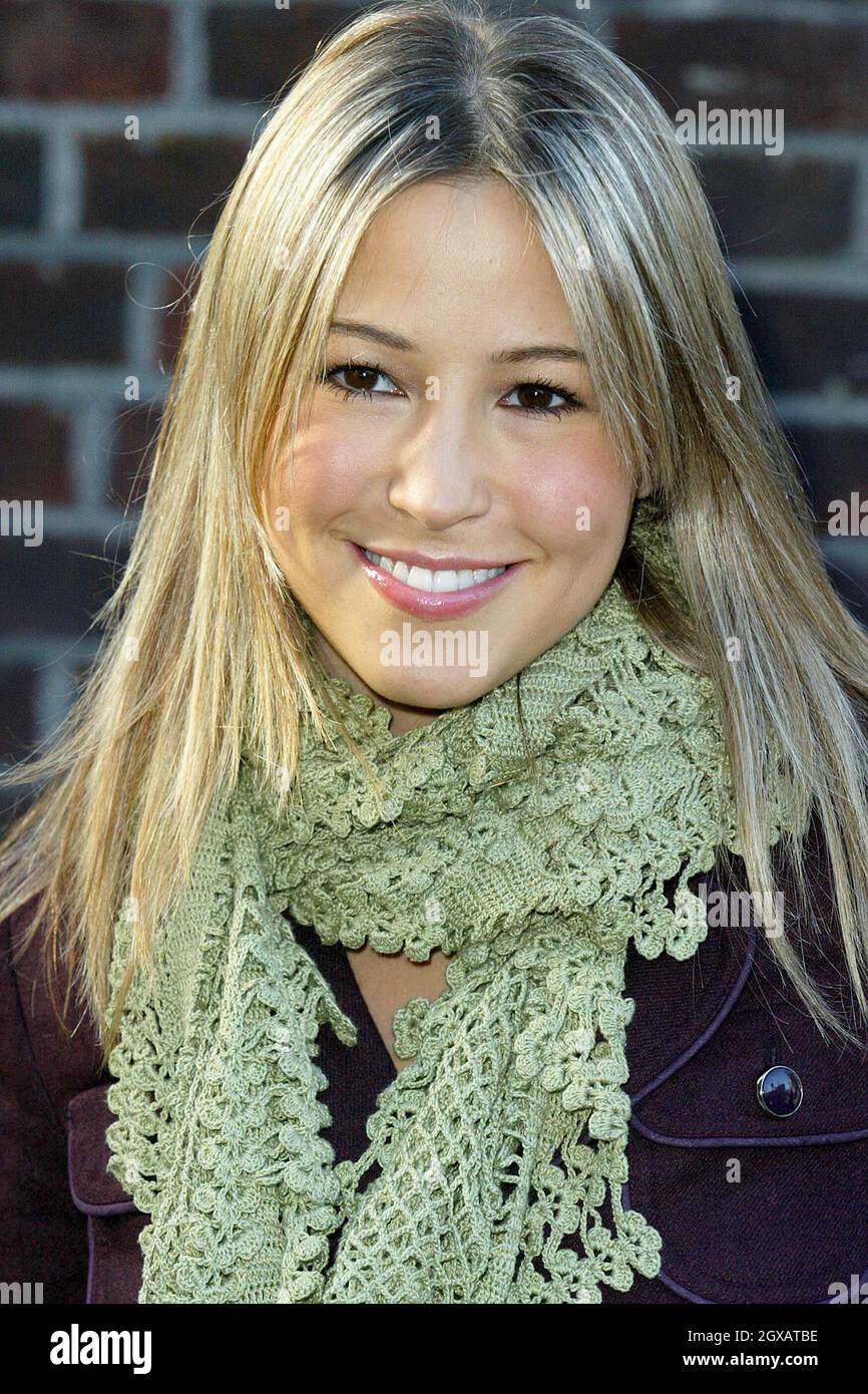 Rachel Stevens kommt bei Air Studio an, um das neue Do they Know IT's
