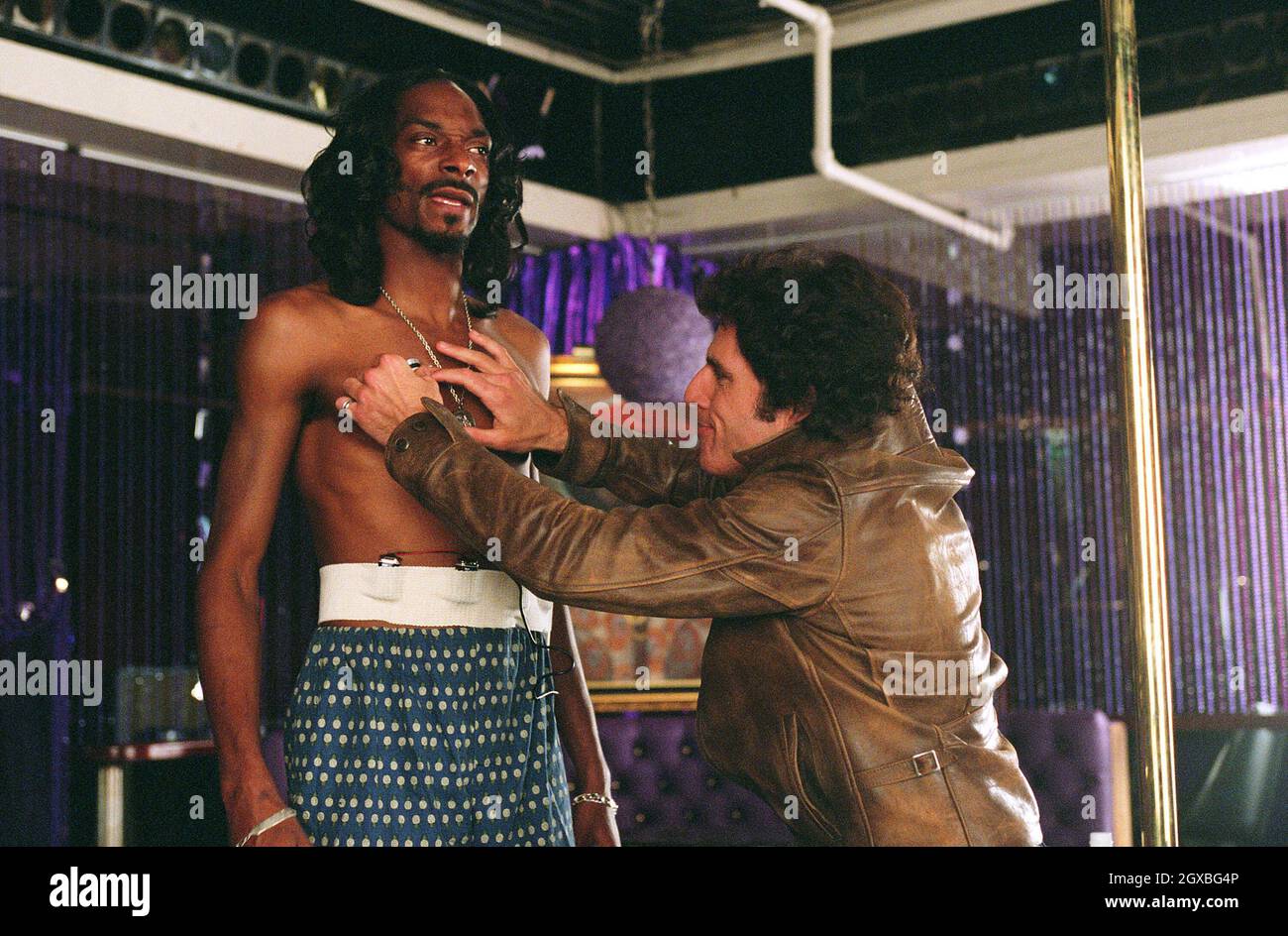 Owen Wilson, Vince Vaughn, Juliette Lewis und Snoop Dogg in Filmstill von Starsky & Hutch. Stockfoto