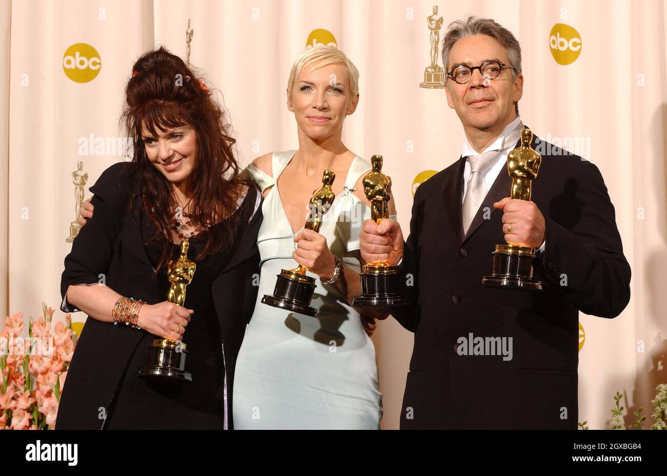 Fran Walsh, Annie Lennox und Howard Shore bei den Annual Academy Awards 76. des Kodak Theatre in Hollywood. Stockfoto