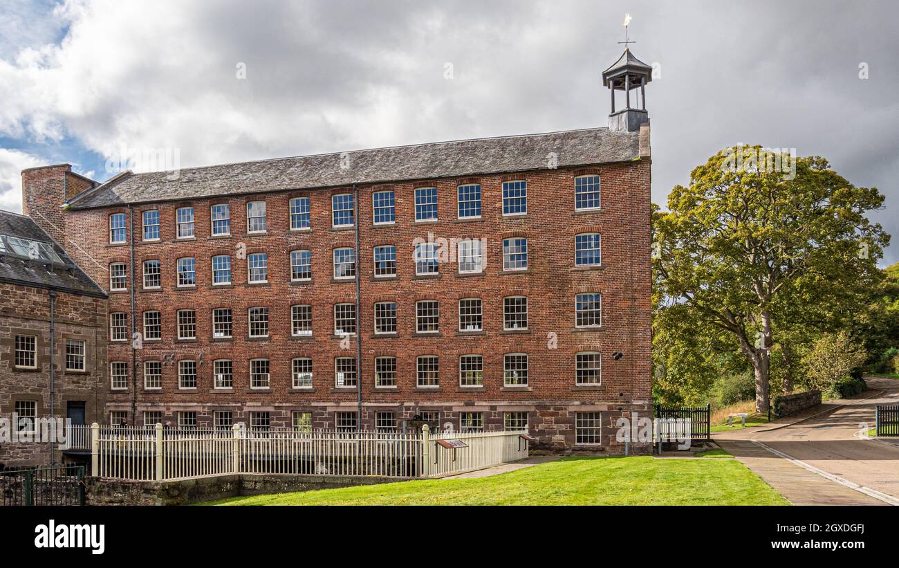 Stanley Mills, Perthshire, Schottland Eine historische wasserbetriebene Baumwollmühle am Ufer des Flusses Tay Stockfoto